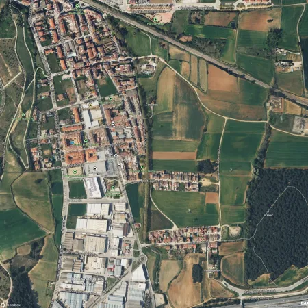 Foto del inmueble Local de 83m2 en CARDEDEU, BARCELONA