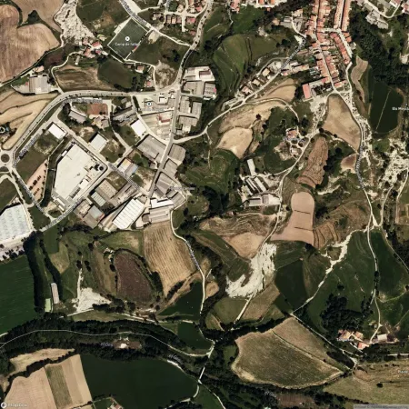 Foto del inmueble Nave industrial de 2149m2 en SANT PERE DE TORELLO, BARCELONA