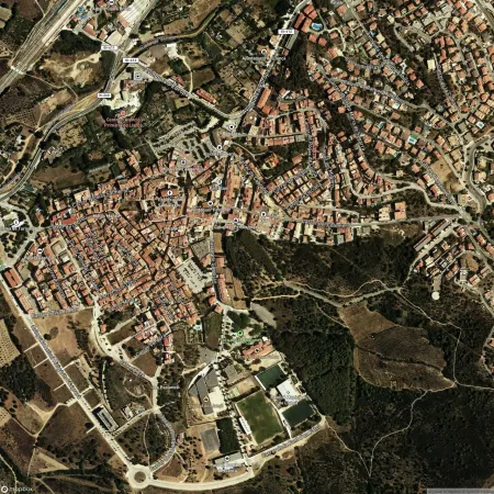 Foto del inmueble Local de 122m2 en LLANÇA, GIRONA