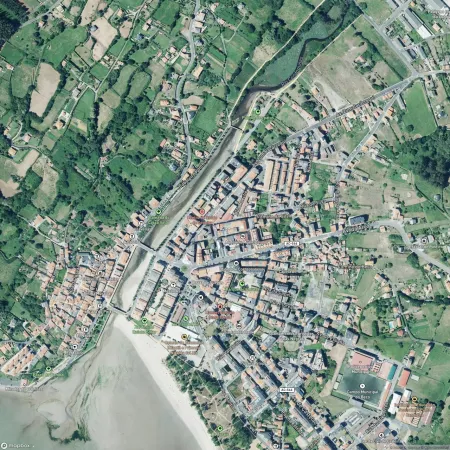 Foto del inmueble Casa de 219m2 en CEDEIRA, A CORUÑA