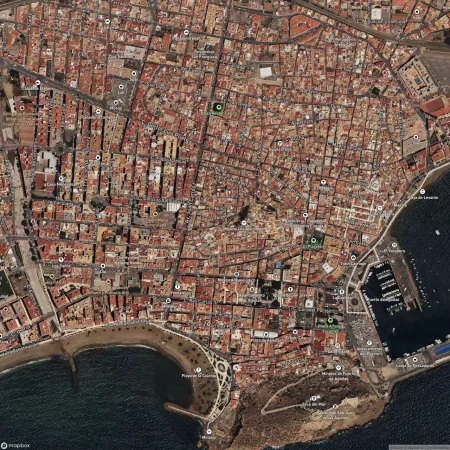 Foto del inmueble Piso de 176m2 en AGUILAS, MURCIA