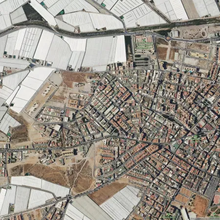 Foto del inmueble Piso de 95m2 en ROQUETAS DE MAR, ALMERÍA