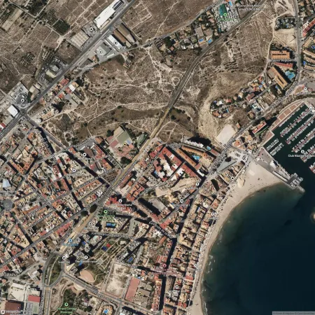 Foto del inmueble Trastero de 52m2 en EL CAMPELLO, ALICANTE