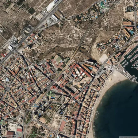 Foto del inmueble Trastero de 51m2 en EL CAMPELLO, ALICANTE