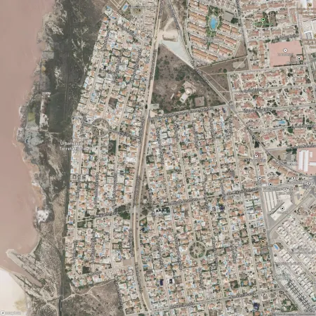 Foto del inmueble Piso de 325m2 en TORREVIEJA, ALICANTE