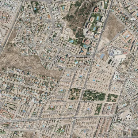 Foto del inmueble Garaje de 24m2 en TORREVIEJA, ALICANTE