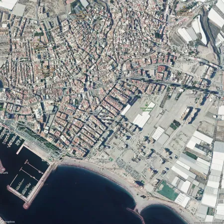 Foto del inmueble Piso de 87m2 en ADRA, ALMERÍA