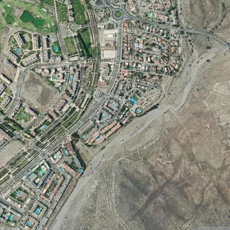 Foto del inmueble Piso de 100m2 en ALMERIA, ALMERÍA