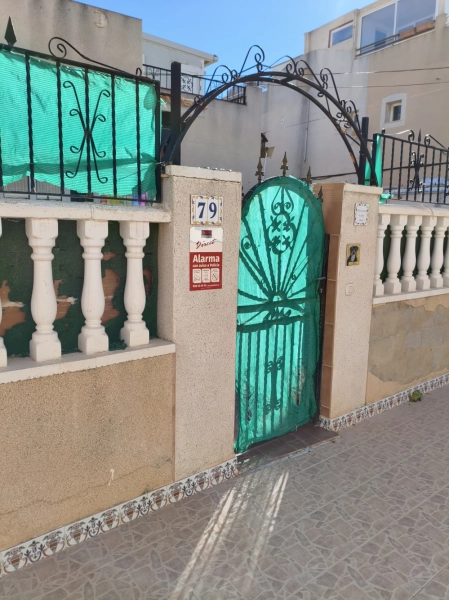 Foto del inmueble Piso de 53m2 en TORREVIEJA, ALICANTE