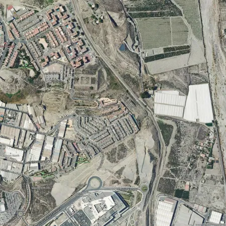 Foto del inmueble Piso de 171m2 en HUERCAL DE ALMERIA, ALMERÍA