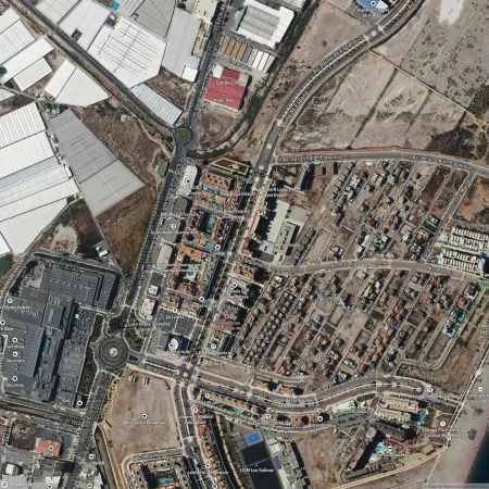 Foto del inmueble Garaje de 22m2 en ROQUETAS DE MAR, ALMERÍA