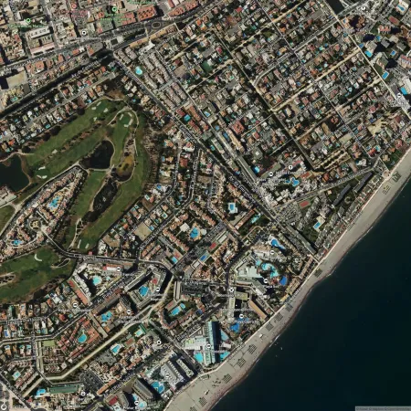 Foto del inmueble Piso de 109m2 en ROQUETAS DE MAR, ALMERÍA