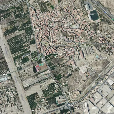 Foto del inmueble Garaje de 38m2 en VIATOR, ALMERÍA