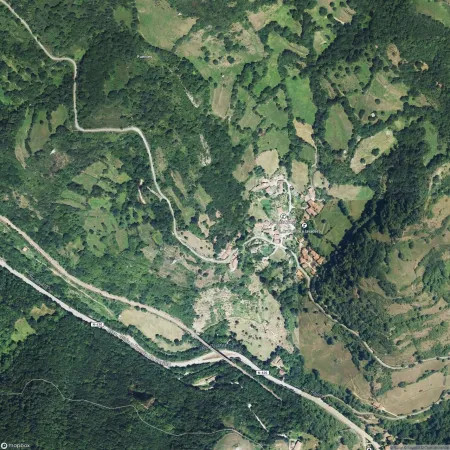 Foto del inmueble Piso de 205m2 en LENA, ASTURIAS