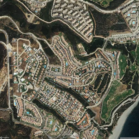 Foto del inmueble Piso de 126m2 en LA LINEA DE LA CONCEPCION, CÁDIZ