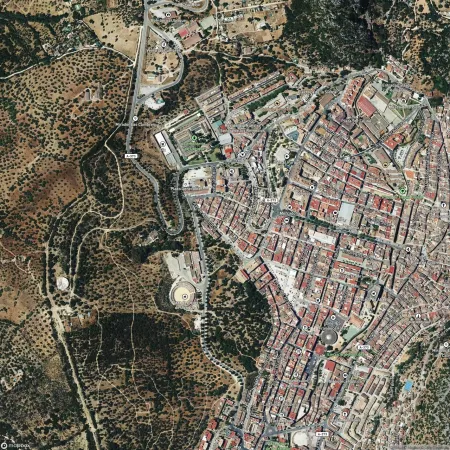 Foto del inmueble Local de 192m2 en UBRIQUE, CÁDIZ