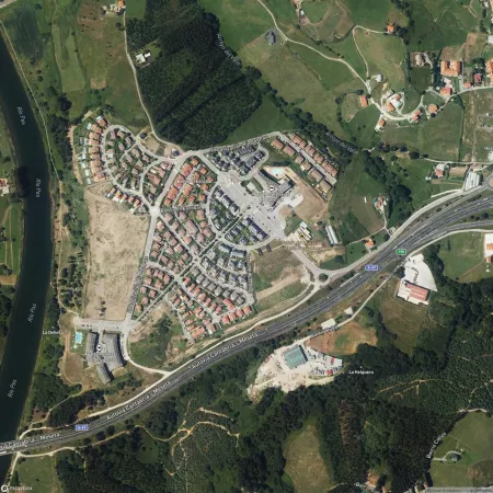 Foto del inmueble Piso de 222m2 en PIELAGOS, CANTABRIA