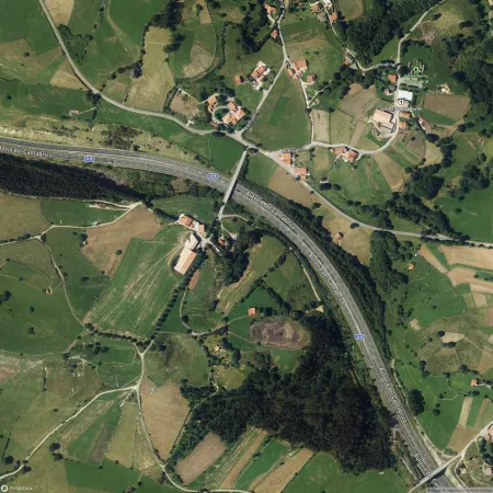 Foto del inmueble Piso de 337m2 en VALDALIGA, CANTABRIA