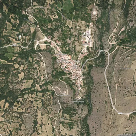 Foto del inmueble Local de 194m2 en HORCAJUELO DE LA SIERRA, MADRID