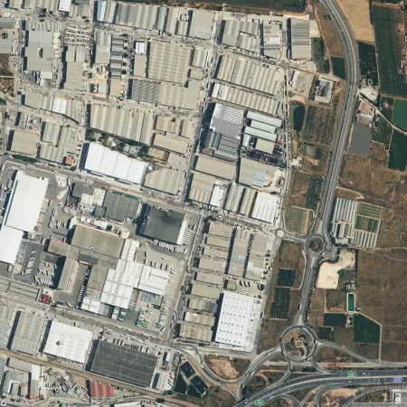 Foto del inmueble Nave industrial de 584m2 en RIBA-ROJA DE TURIA, VALENCIA