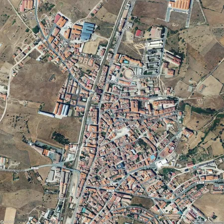 Foto del inmueble Garaje de 44m2 en GUIJUELO, SALAMANCA