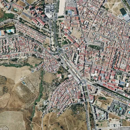 Foto del inmueble Garaje de 17m2 en CAMAS, SEVILLA