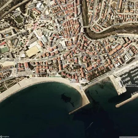 Foto del inmueble Local de 93m2 en VANDELLOS I L'HOSPITALET DE L, TARRAGONA