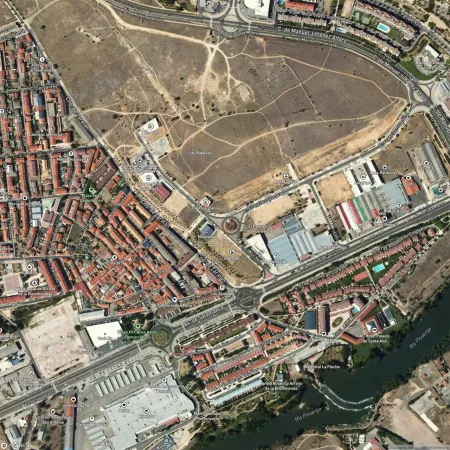 Foto del inmueble Garaje de 24m2 en ARROYO DE LA ENCOMIENDA, VALLADOLID