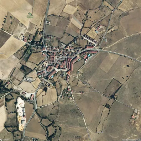 Foto del inmueble Piso de 77m2 en ESPIRDO, SEGOVIA