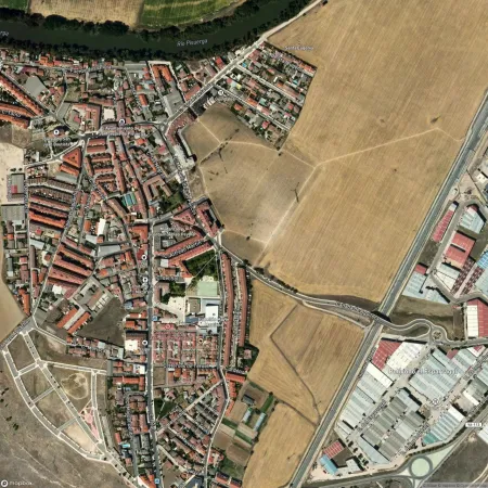 Foto del inmueble Piso de 114m2 en SANTOVENIA DE PISUERGA, VALLADOLID