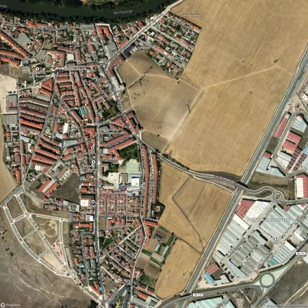 Foto del inmueble Piso de 148m2 en SANTOVENIA DE PISUERGA, VALLADOLID