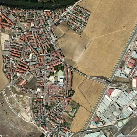 Foto del inmueble Piso de 142m2 en SANTOVENIA DE PISUERGA, VALLADOLID