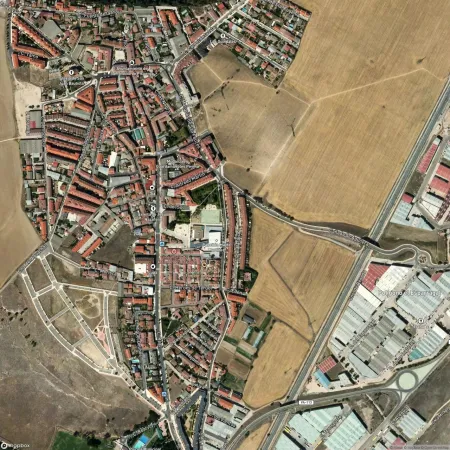 Foto del inmueble Piso de 140m2 en SANTOVENIA DE PISUERGA, VALLADOLID