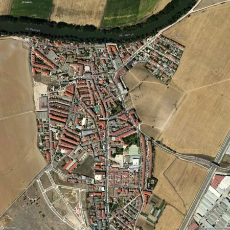 Foto del inmueble Piso de 100m2 en SANTOVENIA DE PISUERGA, VALLADOLID