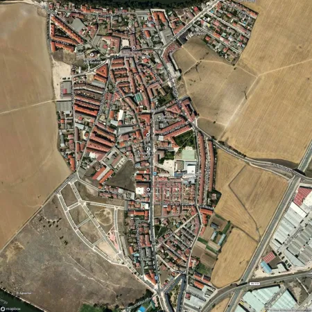 Foto del inmueble Piso de 115m2 en SANTOVENIA DE PISUERGA, VALLADOLID