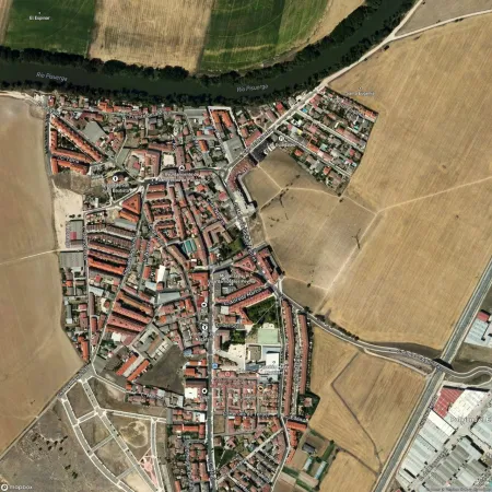 Foto del inmueble Piso de 137m2 en SANTOVENIA DE PISUERGA, VALLADOLID