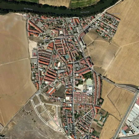 Foto del inmueble Piso de 142m2 en SANTOVENIA DE PISUERGA, VALLADOLID