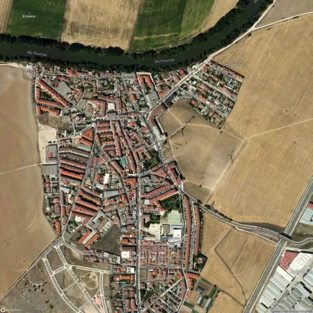 Foto del inmueble Piso de 122m2 en SANTOVENIA DE PISUERGA, VALLADOLID