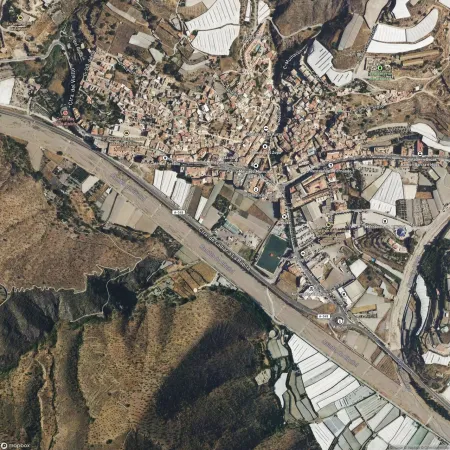 Foto del inmueble Piso de 159m2 en ALBUÑOL, GRANADA