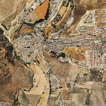 Foto del inmueble Garaje de 136m2 en IZNALLOZ, GRANADA