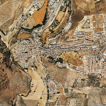 Foto del inmueble Local de 144m2 en IZNALLOZ, GRANADA