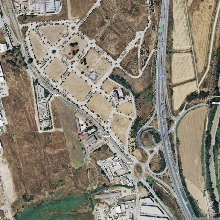 Foto del inmueble Garaje de 28m2 en SALTERAS, SEVILLA