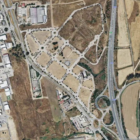 Foto del inmueble Garaje de 28m2 en SALTERAS, SEVILLA