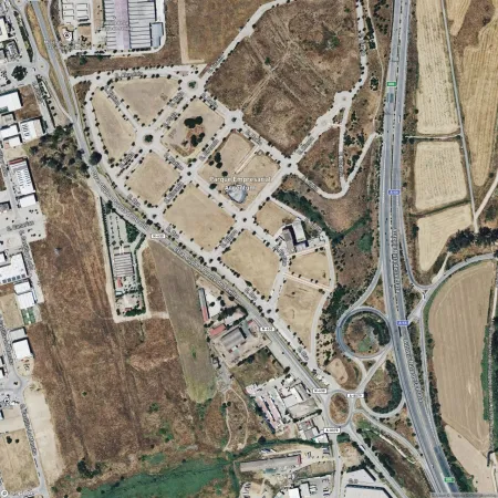 Foto del inmueble Garaje de 28m2 en SALTERAS, SEVILLA