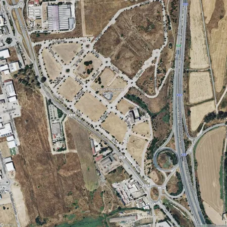 Foto del inmueble Garaje de 28m2 en SALTERAS, SEVILLA