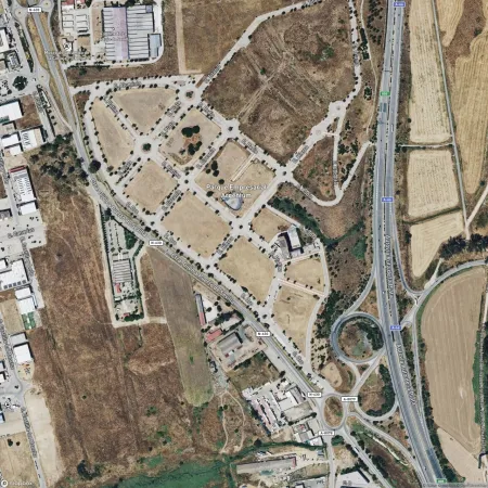 Foto del inmueble Garaje de 28m2 en SALTERAS, SEVILLA