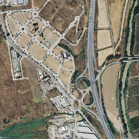 Foto del inmueble Garaje de 26m2 en SALTERAS, SEVILLA