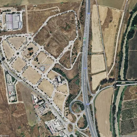 Foto del inmueble Garaje de 26m2 en SALTERAS, SEVILLA