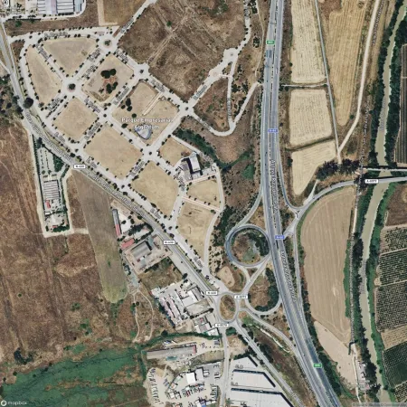 Foto del inmueble Garaje de 26m2 en SALTERAS, SEVILLA