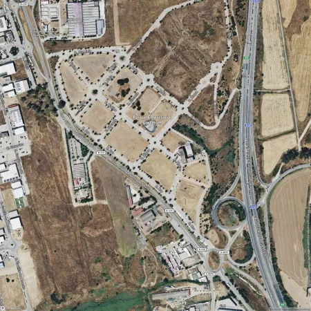 Foto del inmueble Garaje de 26m2 en SALTERAS, SEVILLA